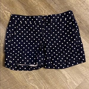 J.CREW polka dotted 4’ shorts